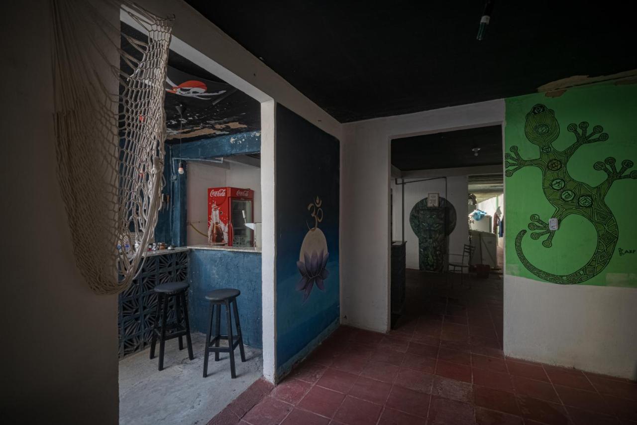 Full Sail Hostel Форталеза Екстериор снимка