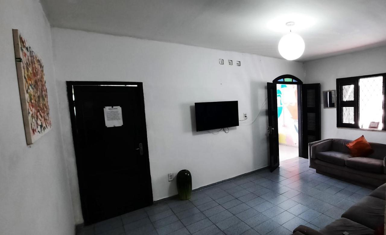 Full Sail Hostel Форталеза Екстериор снимка